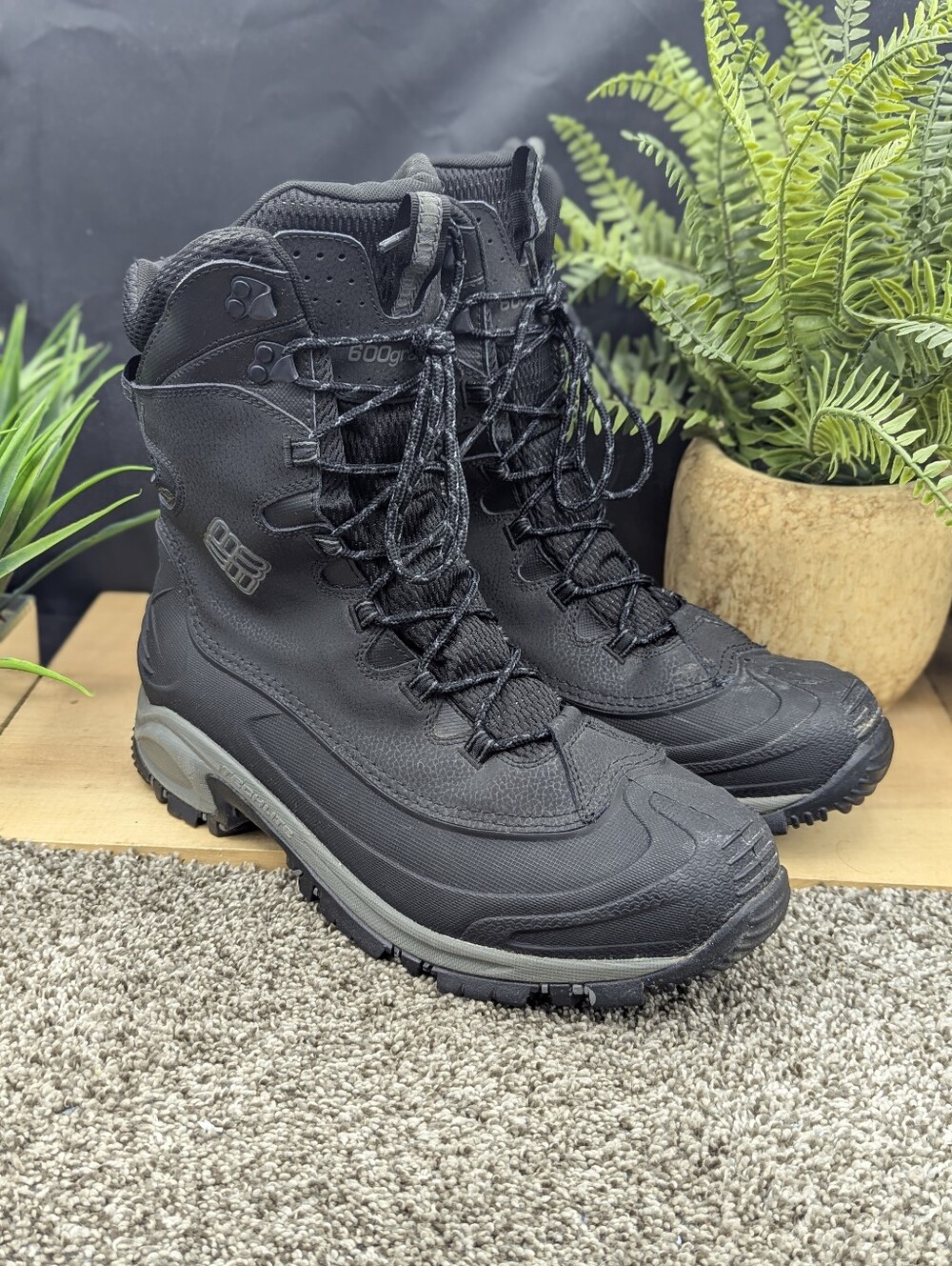 Columbia Bugaboot Mens Size 12 Hiking Winter Boots Warm Winter Rain Cold Weather